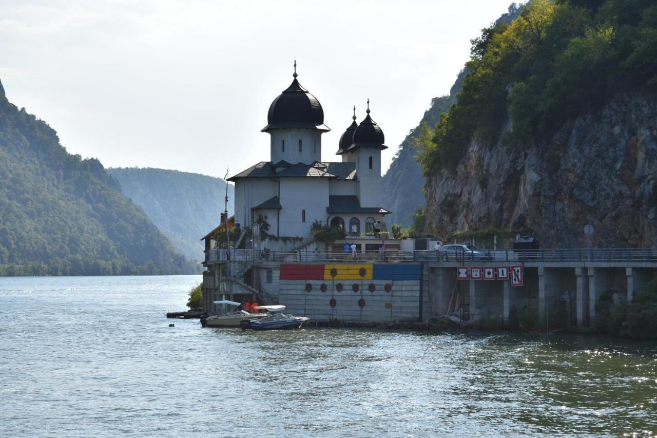 Hotel Aquastar Danube Kladovo Exteriér fotografie